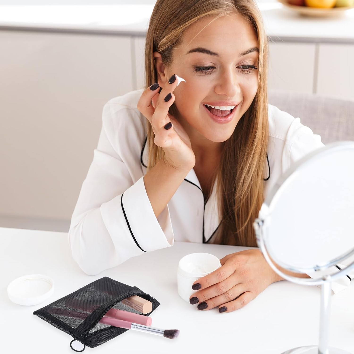 4 Pcs Nylon Cosmetic Bags - Small Keychain Pouch with Zipper, Portable Travel Cosmetic Pouch Black Mesh Bags Makeup Organizer for Lipstick